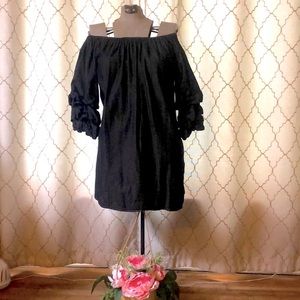 On/0ff shoulder dark grey dress w/ 3/4 sleeve
